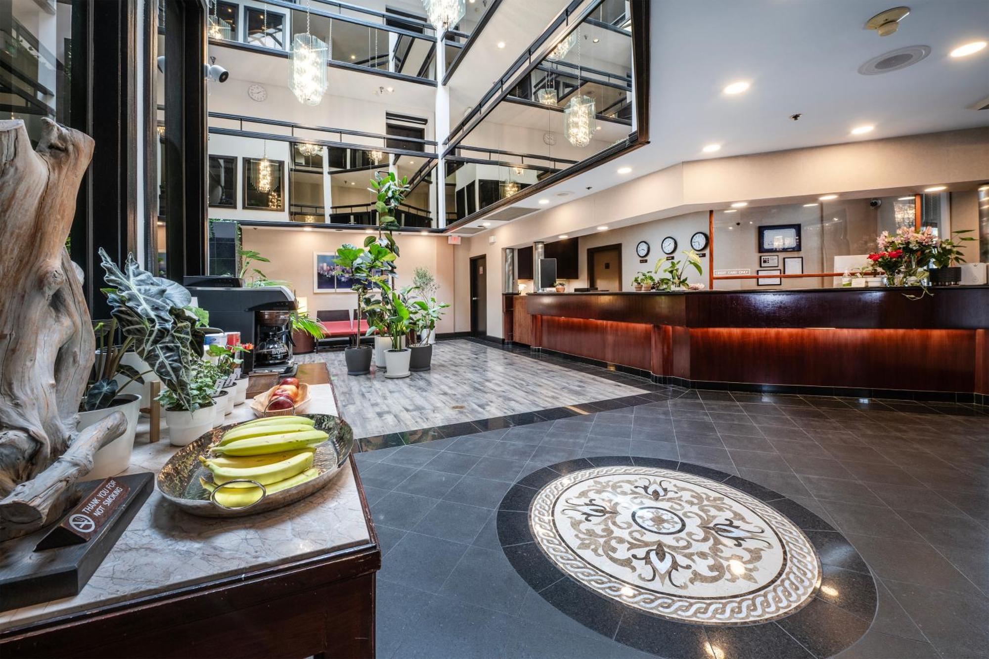 Hotel International Lynnwood Kültér fotó